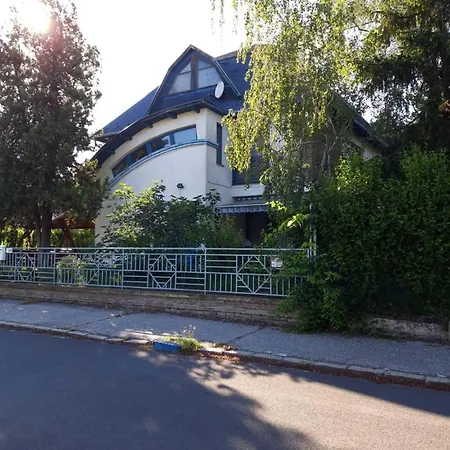 Csalogany Apartament